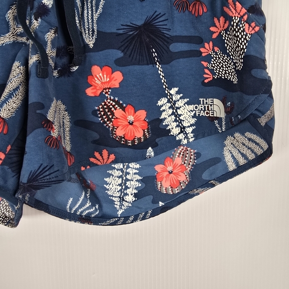 NWOT The North Face Class V Pull On Shorts Blue Coral Reef Womens Size Medium - Picture 6 of 10